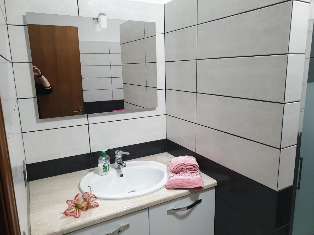Apartament Sperry'S House Porto Torres Zewnętrze zdjęcie